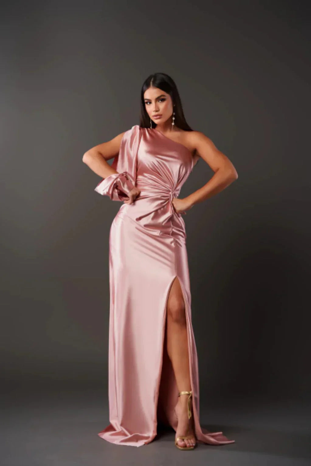 CHARLOTTE｜Flattering Dress